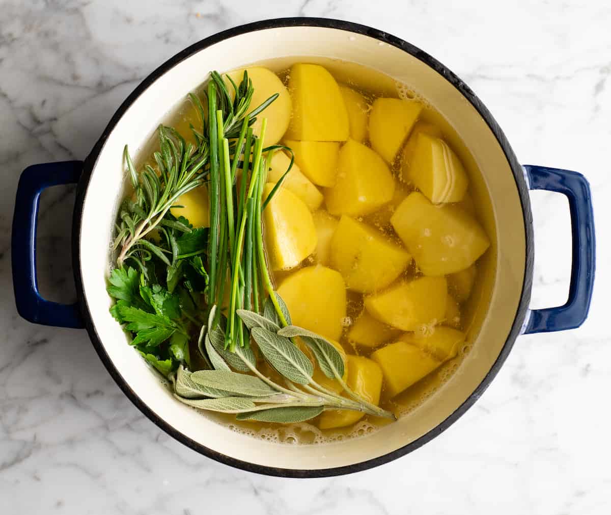photo showing how to boil potatoes for mashed potatoes